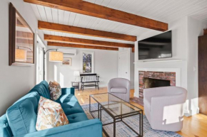Walk to Nauset Beach Updated and Cozy
